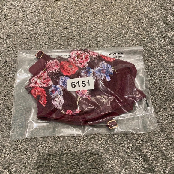 New!Victori's Secret Dream Angels Lightly-Lined Floral Embroidery Demi Bra 16151 - Picture 12 of 12